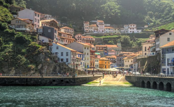 Asturias pierde 15 pueblos cada año 